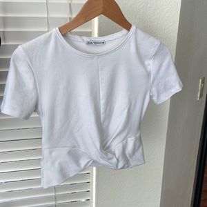 Never worn Zara Cropped Tee